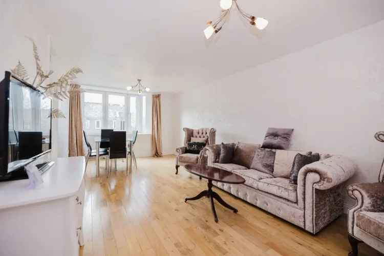 2 Bedroom Flat for Sale in Edinburgh