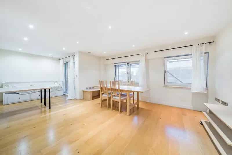 Modern Clerkenwell Apartment near Barbican Elizabeth Line