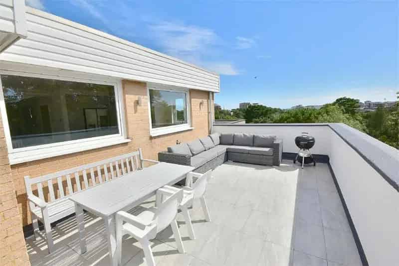 3 Bedroom Penthouse Apartment for Sale
