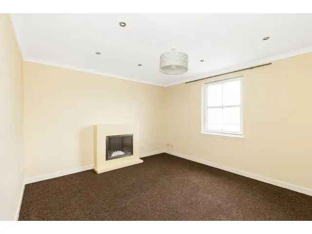 2 Bedroom Flat for Sale in Musselburgh