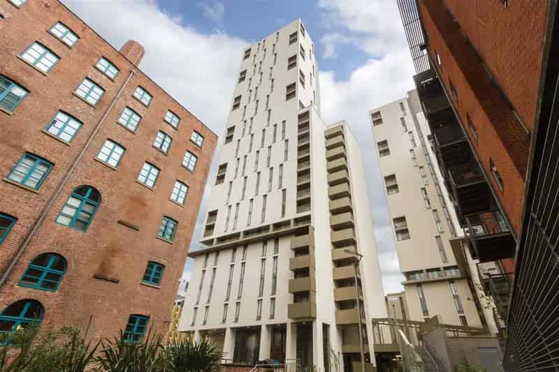 2 Bedroom Apartment Manchester - One Cambridge Street
