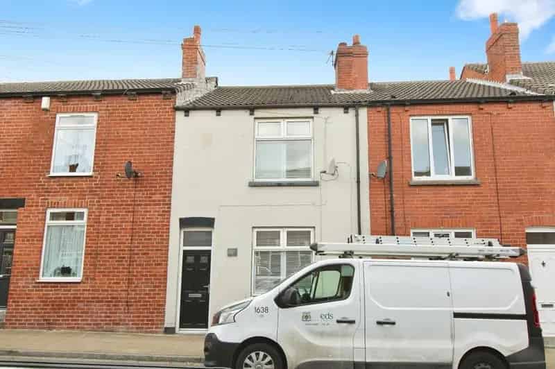 2 Bedroom Mid Terrace House for Sale Castleford WF10
