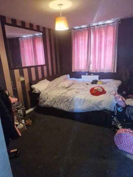 Flat For Rent in Thanet, England