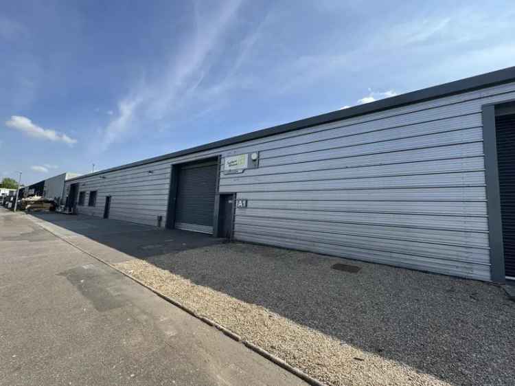 Industrial Unit North Watford 6 Parking Spaces 41m Height Loading Door