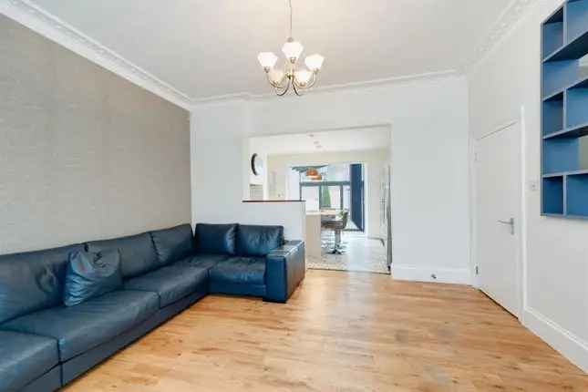 3/4 Bedroom Period House for Sale in Willes Road, London NW5