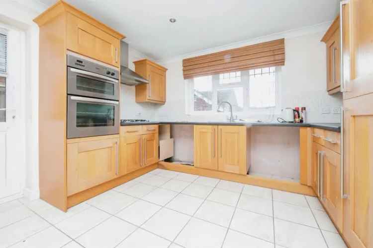 3 Bed House with Garage and Garden - Offer Accepted
