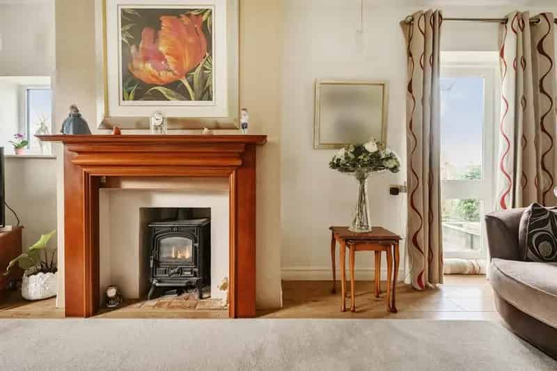 3 Bedroom Detached House For Sale Tadcaster