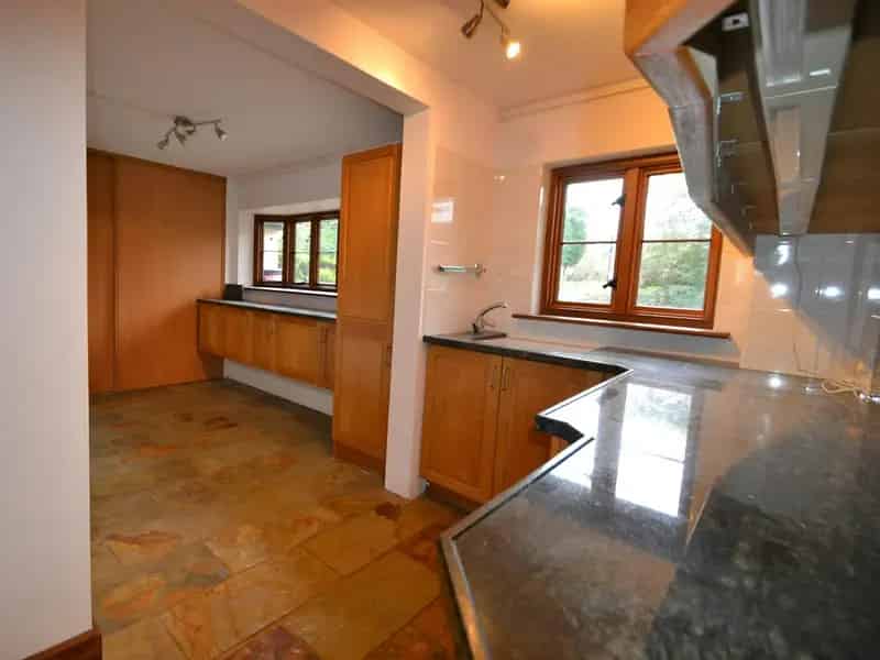 3 Bed Detached House Bledlow Ridge