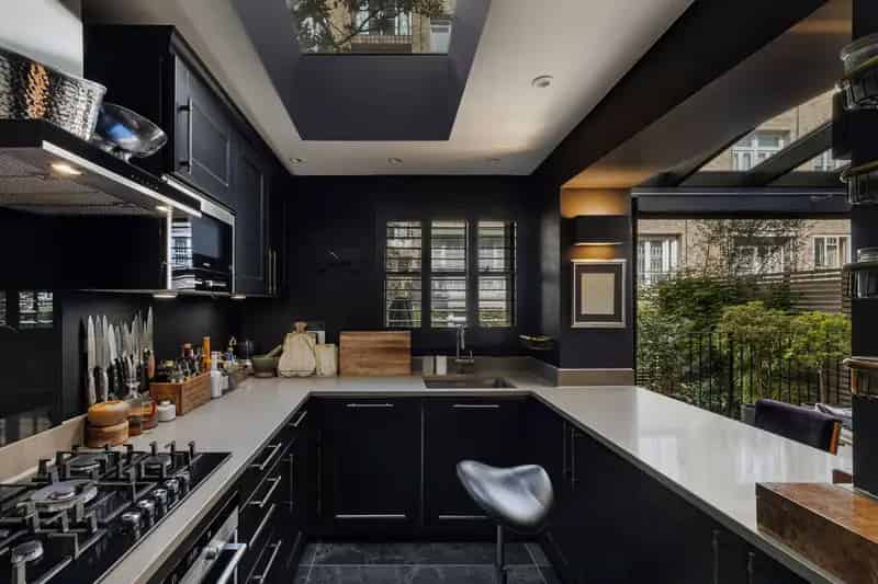 Belgravia Eaton Mews West 3-Bedroom Home Luxurious London Residence