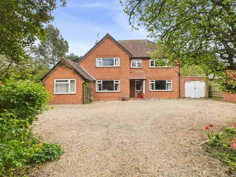 4 Bedroom Detached House Springfield Road Chelmsford