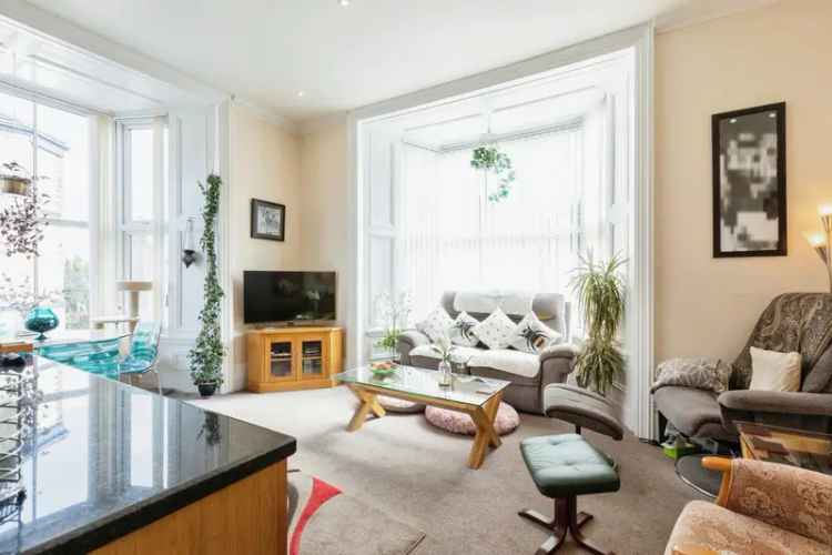 Flat For Sale in Rievaulx Road, Whitby, England