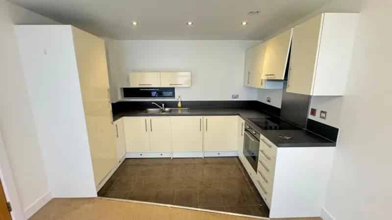 1 Bedroom Apartment Steamship House Underfloor Heating Balcony