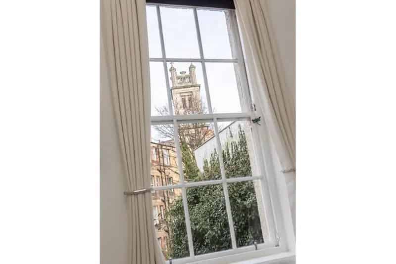 1 Bed Flat Stockbridge First Floor 1 Reception Room