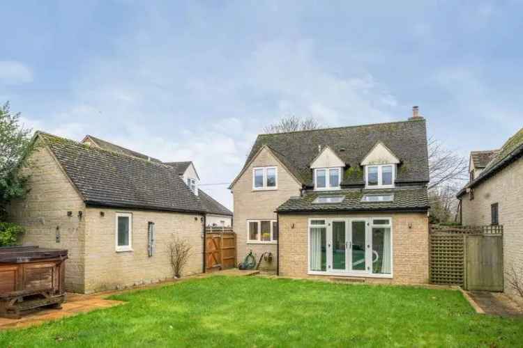 3 Bed Detached House for Sale in Stonesfield