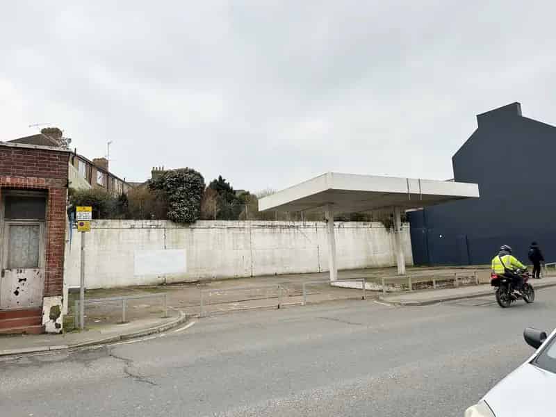 Former Car Sales Site Near Hastings Town Centre