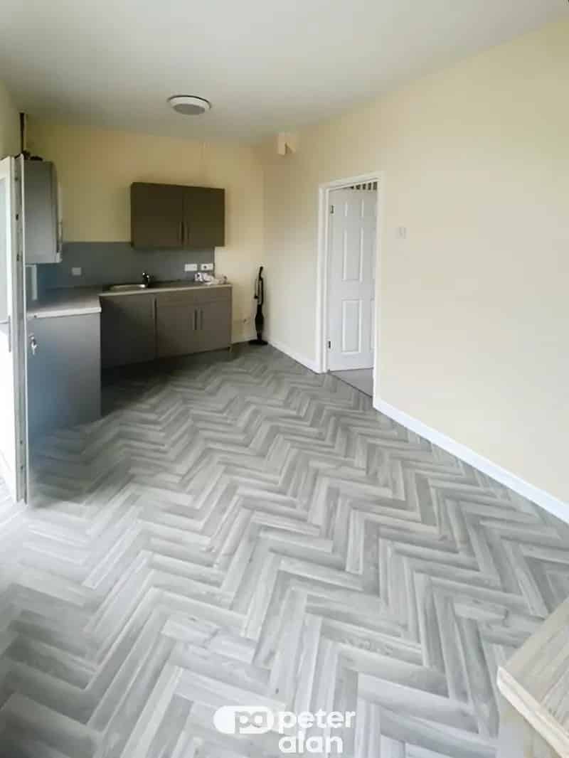 3 Bedroom House Zero Deposit Available Near Schools and Transport