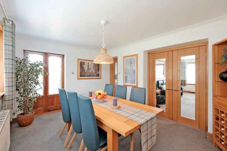 Stunning Four Bedroom Detached House in Dyce