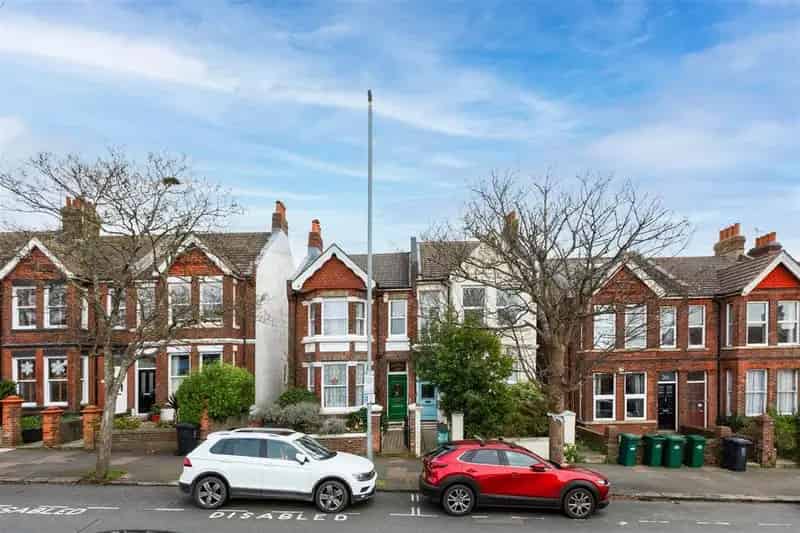2 Bedroom Apartment for Sale