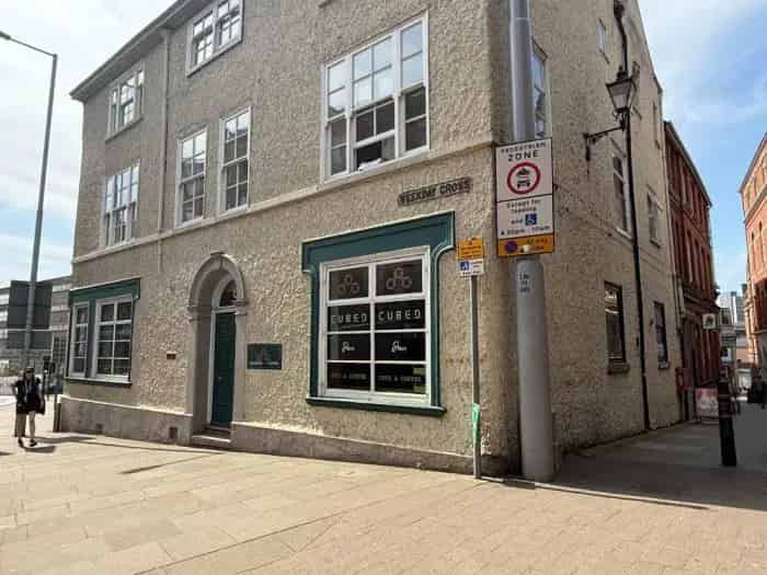 Weekday Cross Class E Retail Space For Lease