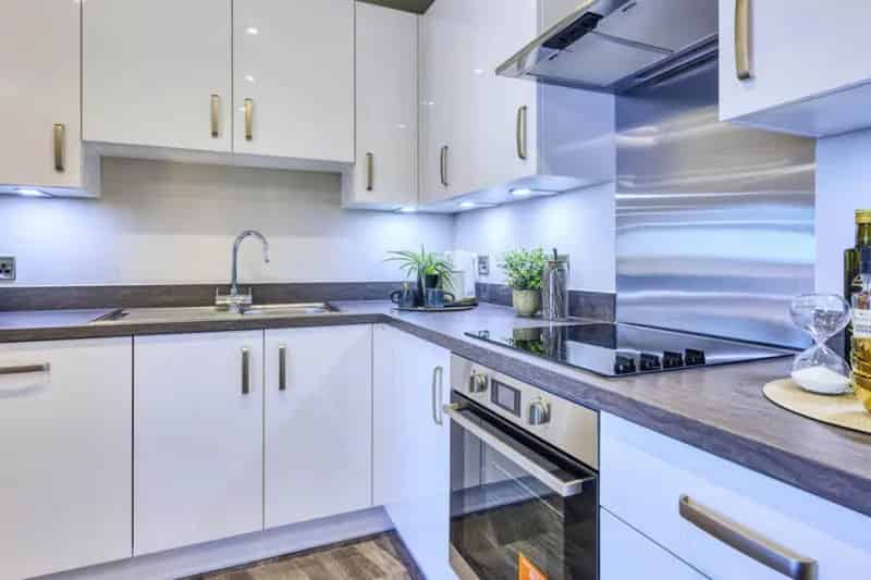 2 Bedroom Apartment for Sale Near Longbridge