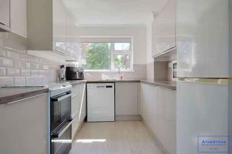 3 Bed Family Home for Sale in Fleet's Bridge Poole