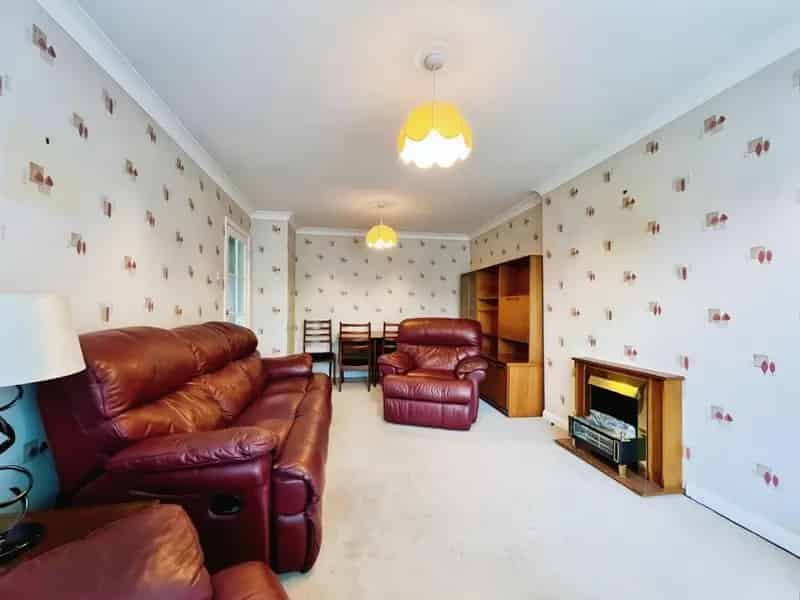 2 Bedroom Bungalow For Sale Ashford