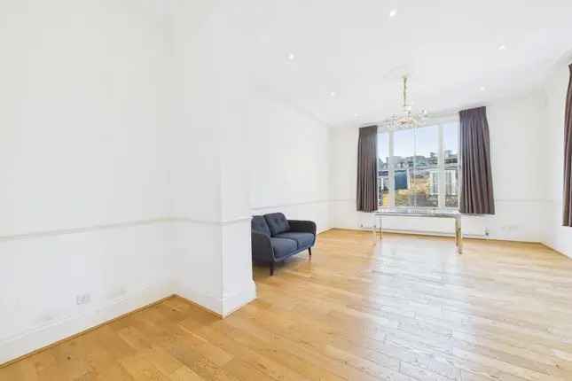 3 Bedroom Flat for Rent in Craven Hill Bayswater London W2