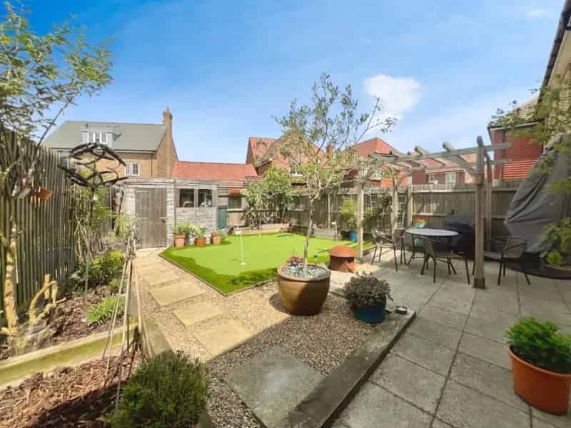3 Bed Semi-Detached House for Sale Finberry