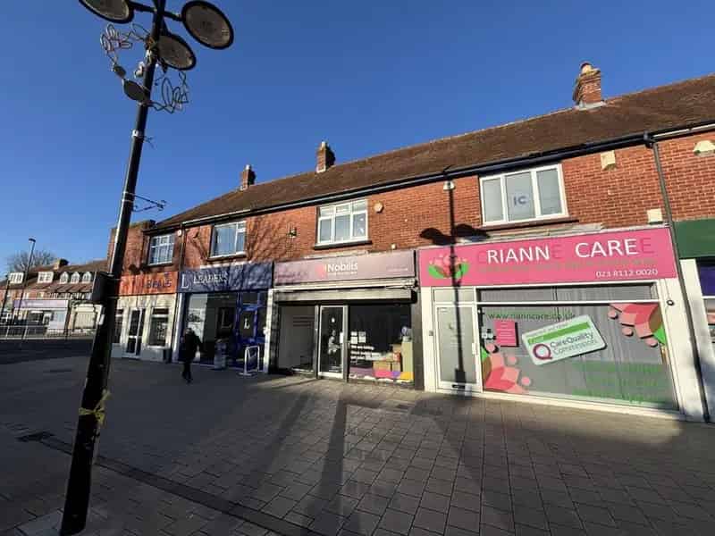 Two Story Commercial Unit 602 sq ft Ground Floor Sales Office Space