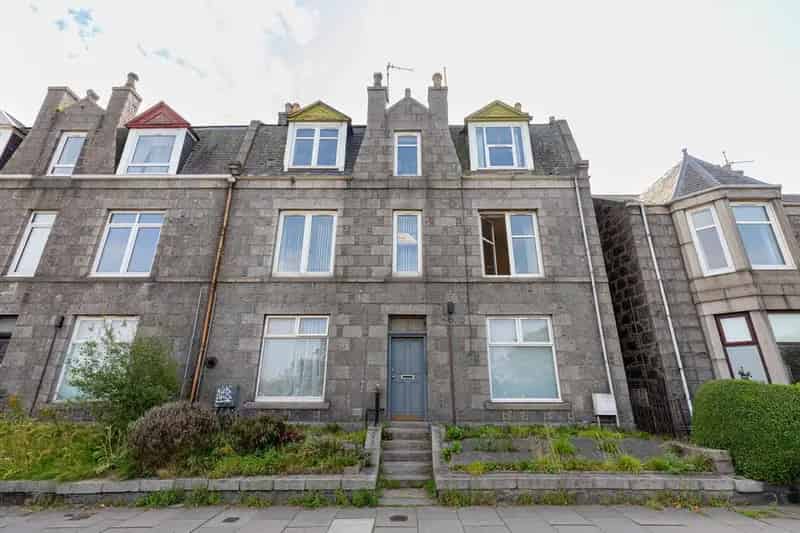 1 Bedroom Apartment for Sale Aberdeen