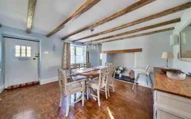 17th Century Barnstaple Cottage Tasteful Modernisation
