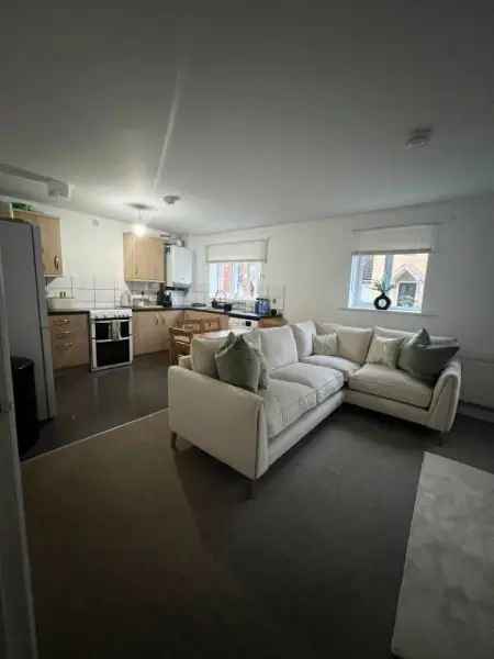 Flat For Rent in Fareham, England