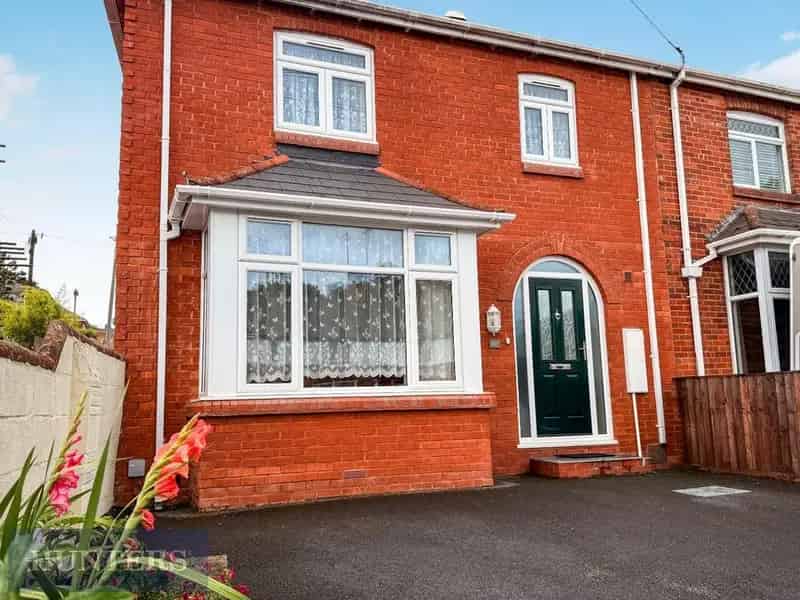3 Bedroom End of Terrace House for Sale in Exeter