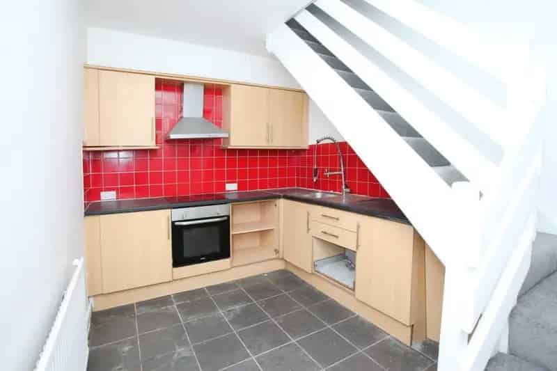 3 bedroom terraced house