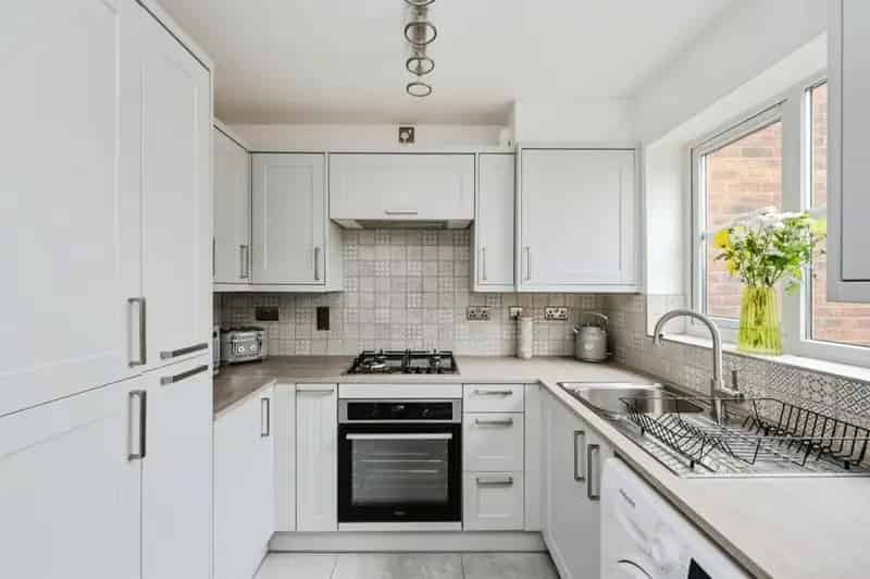 2 Bedroom Terraced House in Tregof Village