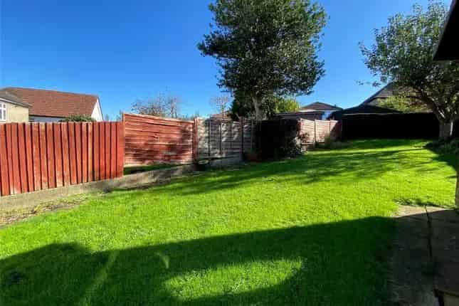1930s Semi-Detached House for Sale in Henleaze Bristol