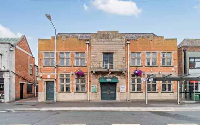 Former Revolution Pub Loughborough Freehold or Lease