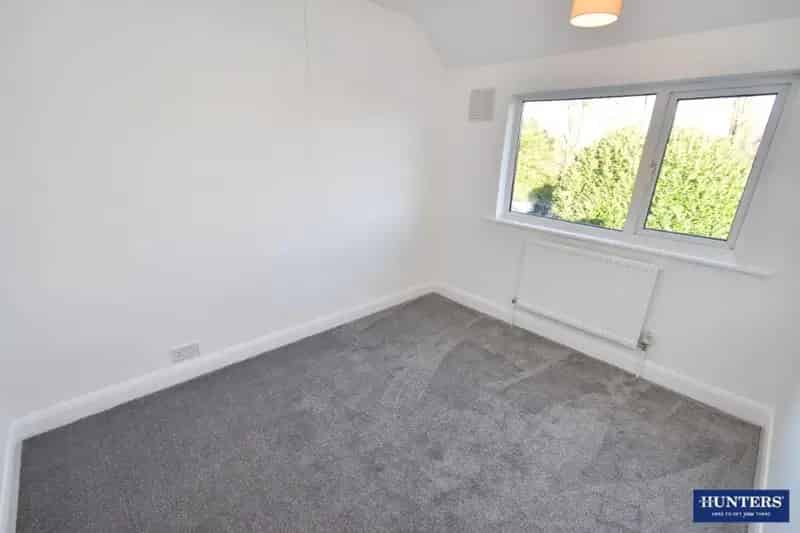 3 Bed Semi-Detached House for Sale