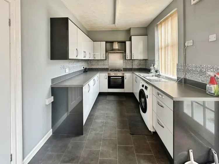 2 Bedroom Semi Detached House to Rent York