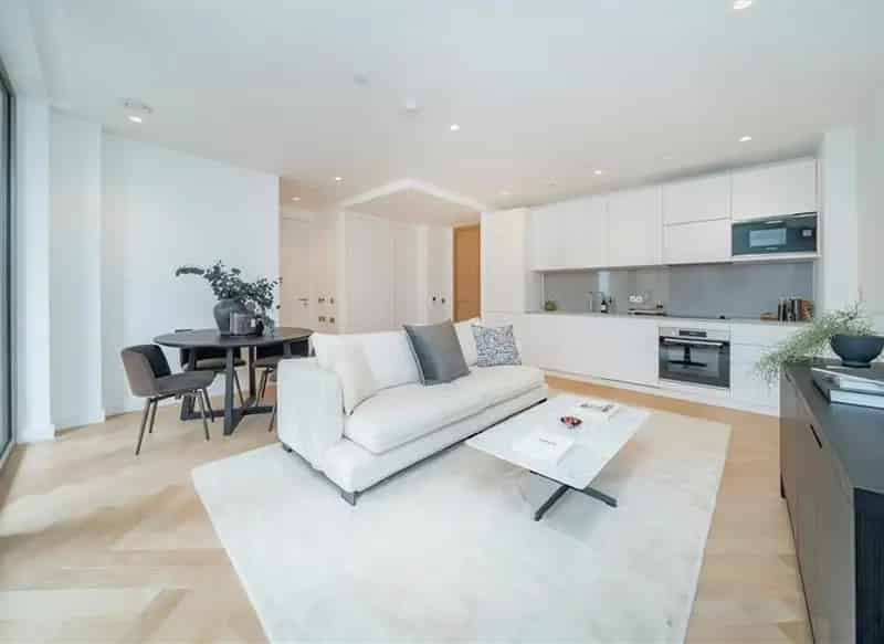 2-Bedroom Apartment with Modern Features Near Dollis Hill Station