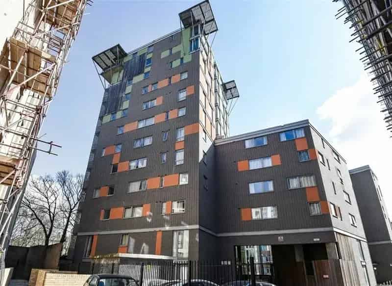 Flat For Sale , London, England