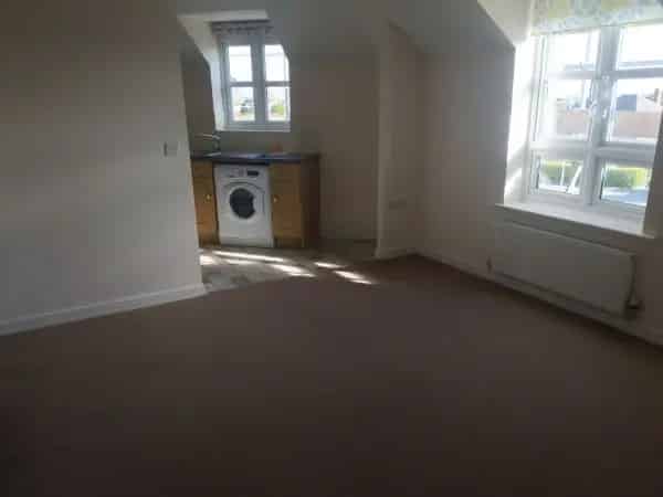 Modern Two-Bedroom Flat Malvern Hills View