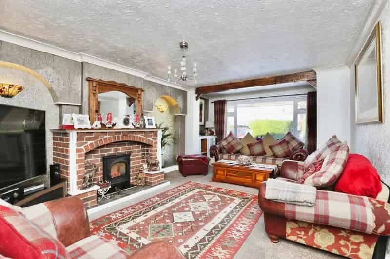 3 Bedroom Detached House for Sale Dinnington South Yorkshire