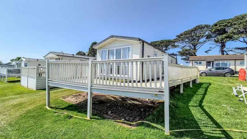 2 Bedroom Park Home for Sale