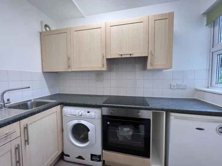 1 Bedroom Ground Floor Flat Near Bath Train Station