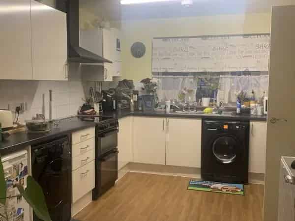 3 Bed Detached House For Sale