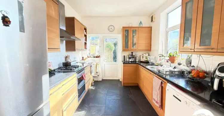 4 Double Bedroom Victorian House For Sale
