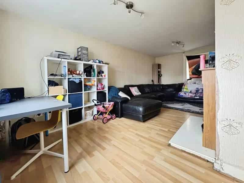 3 Bedroom Mid Terrace House for Rent Carlton-in-Lindrick