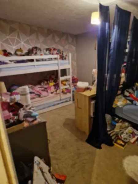 1 Double Bedroom House with Large Garden