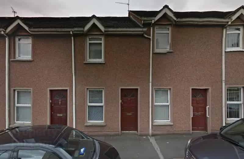 One Bedroom Mid Terrace House Portadown Town Centre